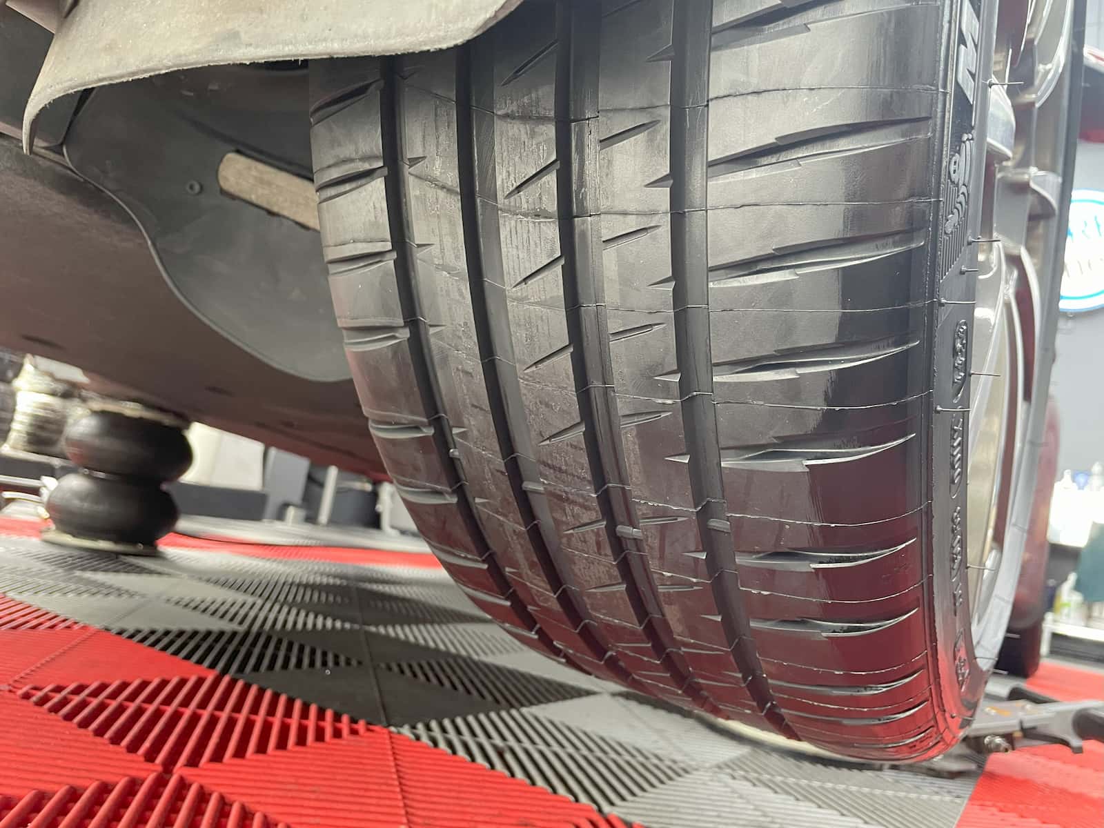 トレッド面