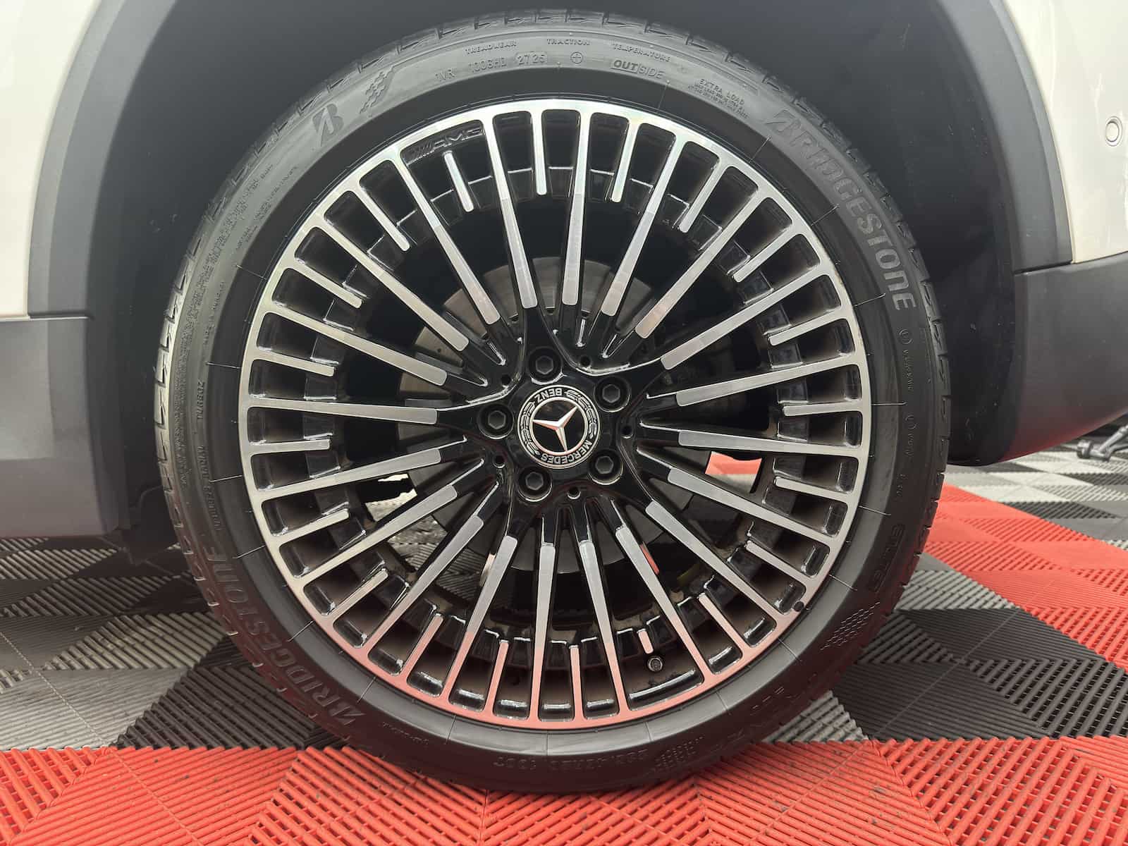 メルセデスベンツ EQA | プレミアムタイヤ専門 通販サイト ｜ TIRE