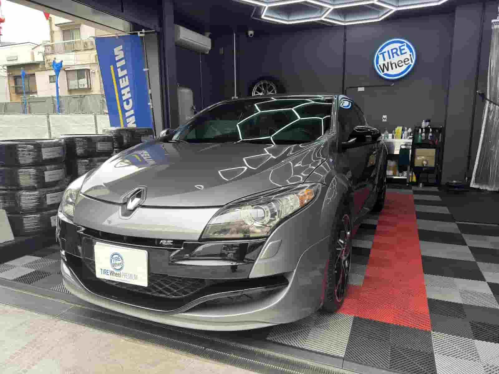 ルノー メガーヌRS